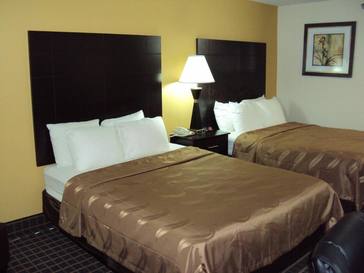 Quality Inn Carbondale University Area Exteriér fotografie
