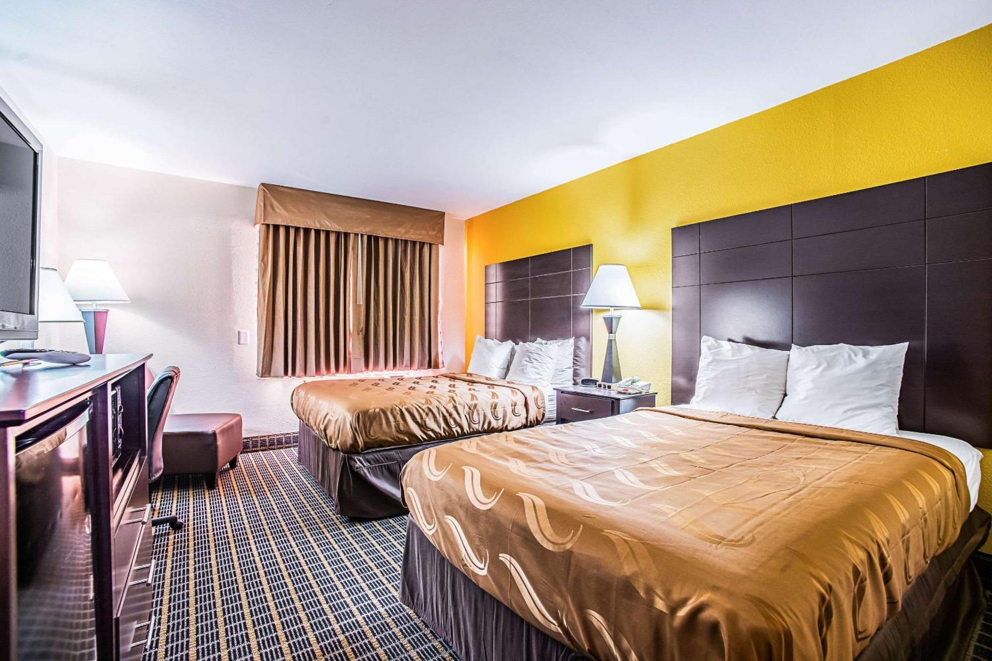 Quality Inn Carbondale University Area Exteriér fotografie