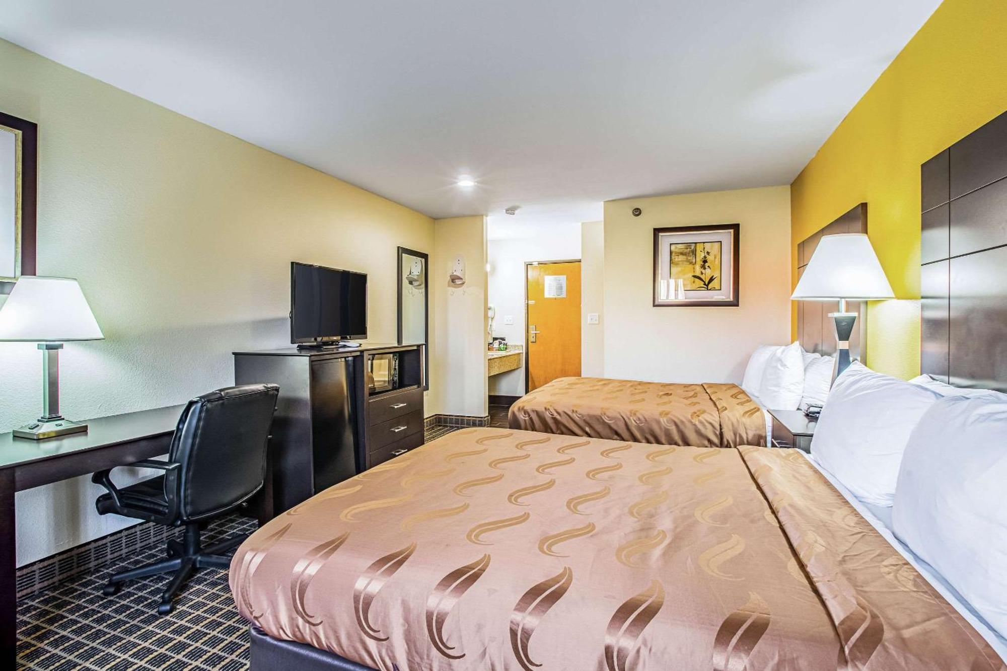 Quality Inn Carbondale University Area Exteriér fotografie