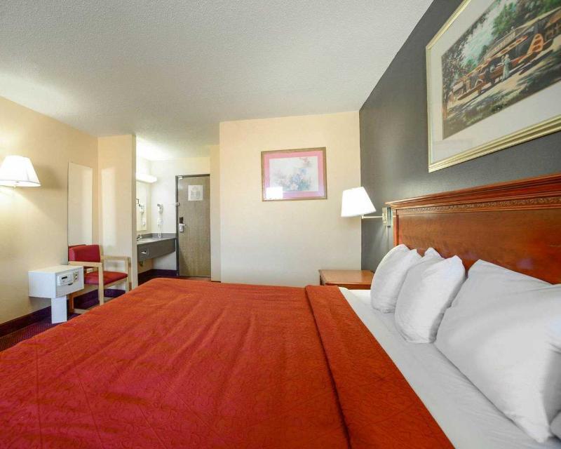 Quality Inn Carbondale University Area Exteriér fotografie