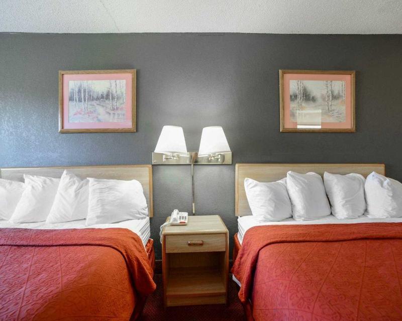 Quality Inn Carbondale University Area Exteriér fotografie