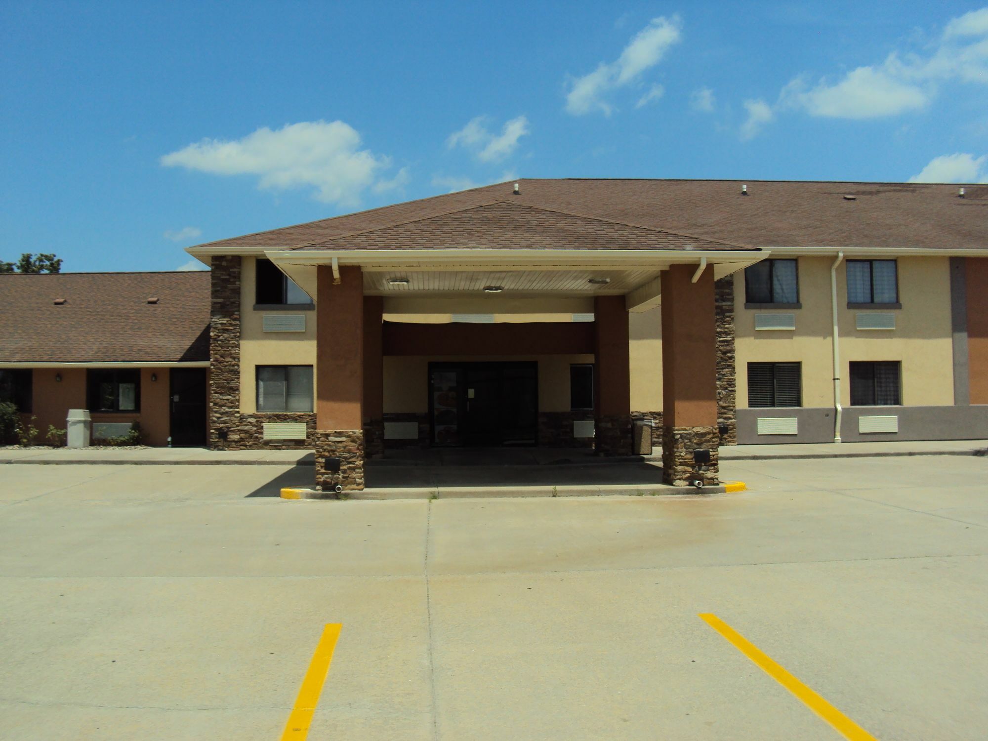 Quality Inn Carbondale University Area Exteriér fotografie